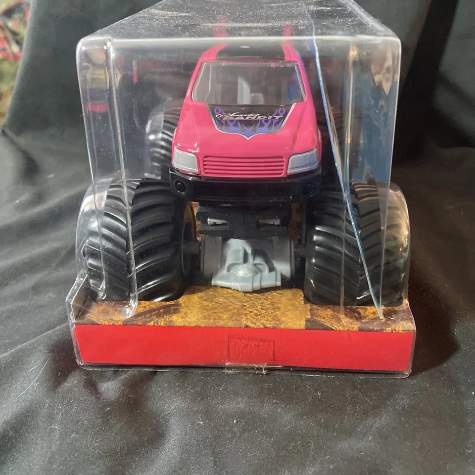 Camión Monster Jam Hot Wheels - Escala 1:24 SCARLET BANDIT Nuevo Precintado Foto 3 de 4