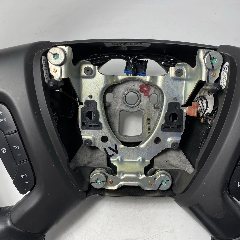 Volante Chevrolet GMC Tahoe Yukon silverado couro ébano preto 07-14 fabricante de equipamento original - Imagem 4 de 4