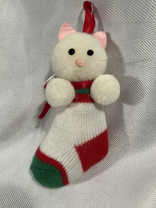 Vintage Dakin Pom Pom Kitty Cat In Stocking Christmas Ornament 