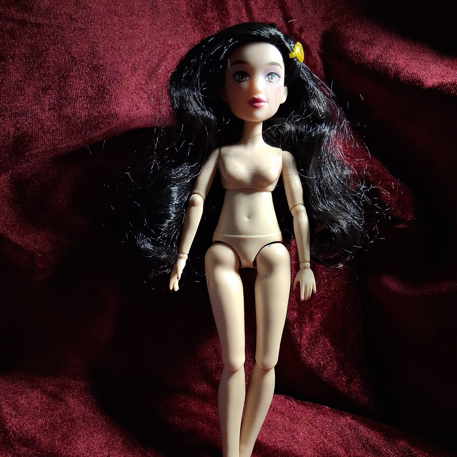 LUV Premium Fashion Doll - Brooke,  T-18 thumbnail 2