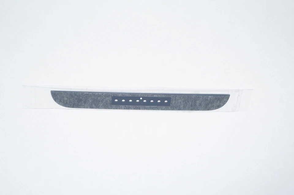 Cubierta de carcasa inferior gris decorativa original HTC Desire 820 D820n Foto 2 de 2