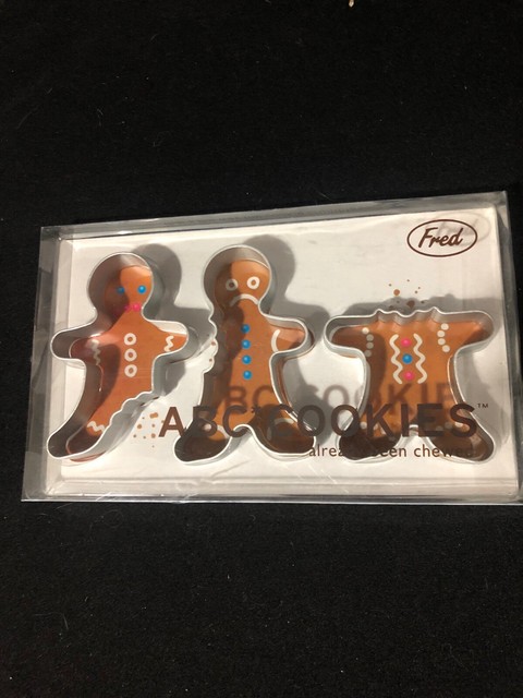 Gingerdead men cookie cutter stamper par fred halloween kids fun biscuit cutter