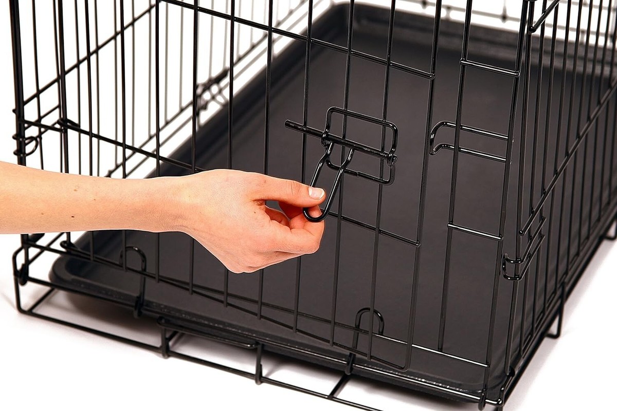 Dog Kennel Furniture Carlson Secure And Compact Double Door Metal Dog ...