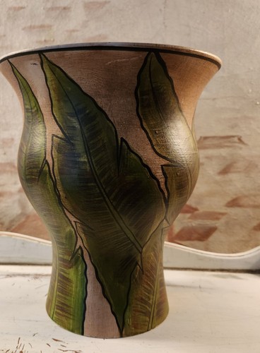 Beautiful Hand Painted Green Wooden Primitive Style Vase Lovely Piece - Picture 18 of 20