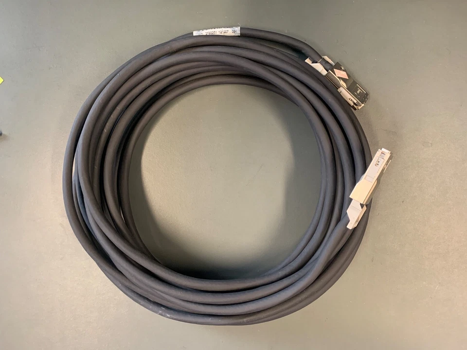 Gore Infiniband Kabel 10m (34ft) SFF-8470 CX4 SAS 10GBs IBN4000-10