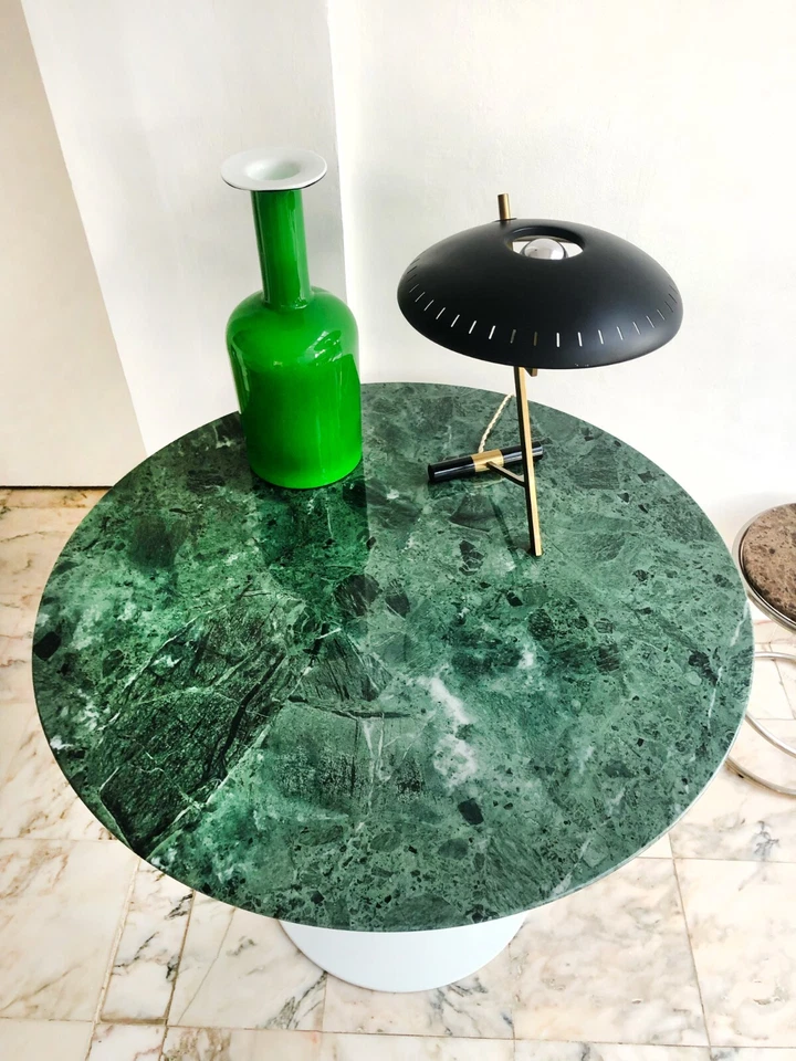 Eero SAARINEN _ signée KNOLL INTERNATIONAL - Table de salon ø 91 cm - Photo 2/4