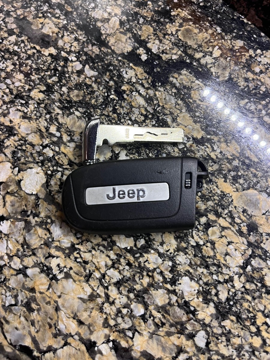 Replacement Smart Key Fob For Jeep Renegade (2015-2022) – FCC ID M3N-40821302 - View #9
