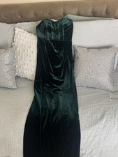 Green Velvet Formal Gown, Prom, Ball gown Size 3/4