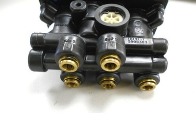 2506188C91 NEW OEM INTERNATIONAL MV-3 DASH VALVE 800840 GENUINE