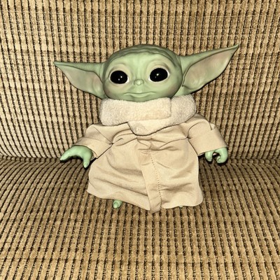 Mandalorian The Child Animatronic Toy Figure Star Wars Baby Yoda Talking Doll