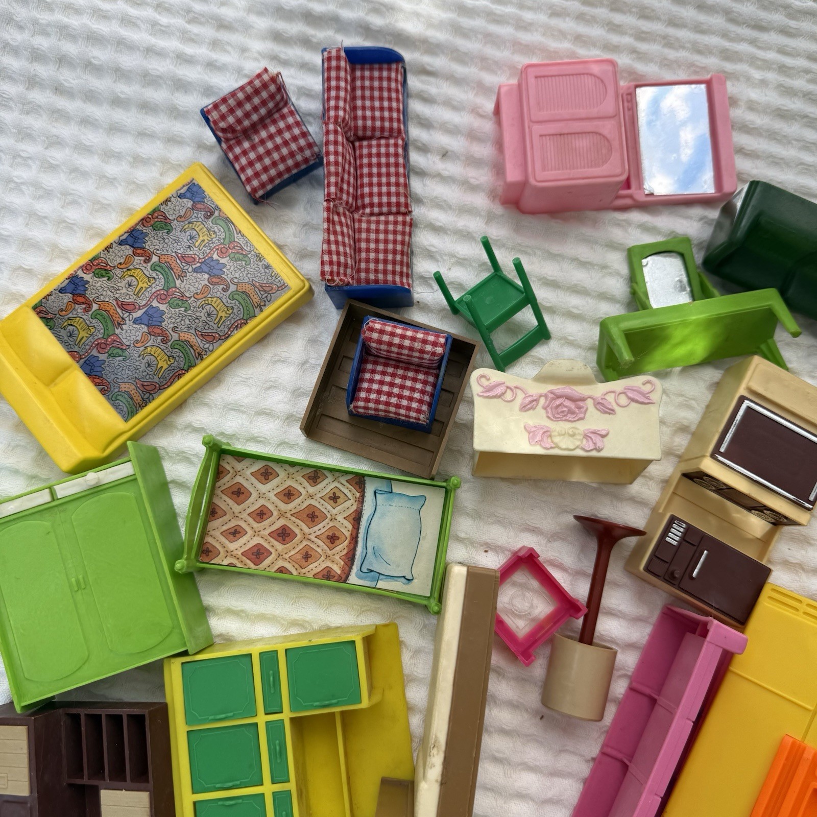 Vintage Mixed Dollhouse Furniture Lot