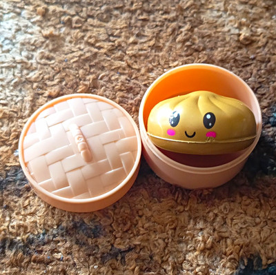 Squeeze Ball (Dumpling) (GOLD)(RARE)