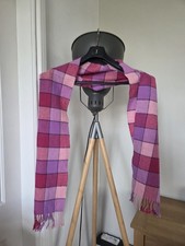 Johnstons Of Elgin Pure Wool Pink Check Tartan Plaid Scarf Tassle Scotland