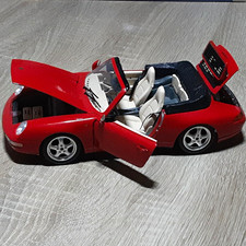 Bburago Porsche 911 Carrera Cabrio Modellauto...