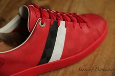 Scarpe da ginnastica Louis Vuitton rosse in pelle scamosciata damier da uomo ...