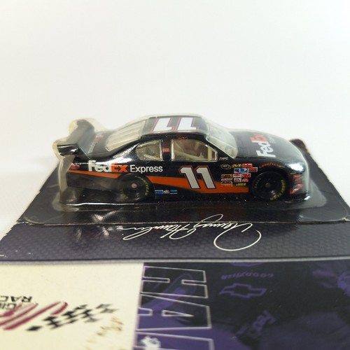 2008 1:64 Motorsports Nascar Authentics Pit Stop Denny Hamlin #11 FedEx NIP - Picture 7 of 9