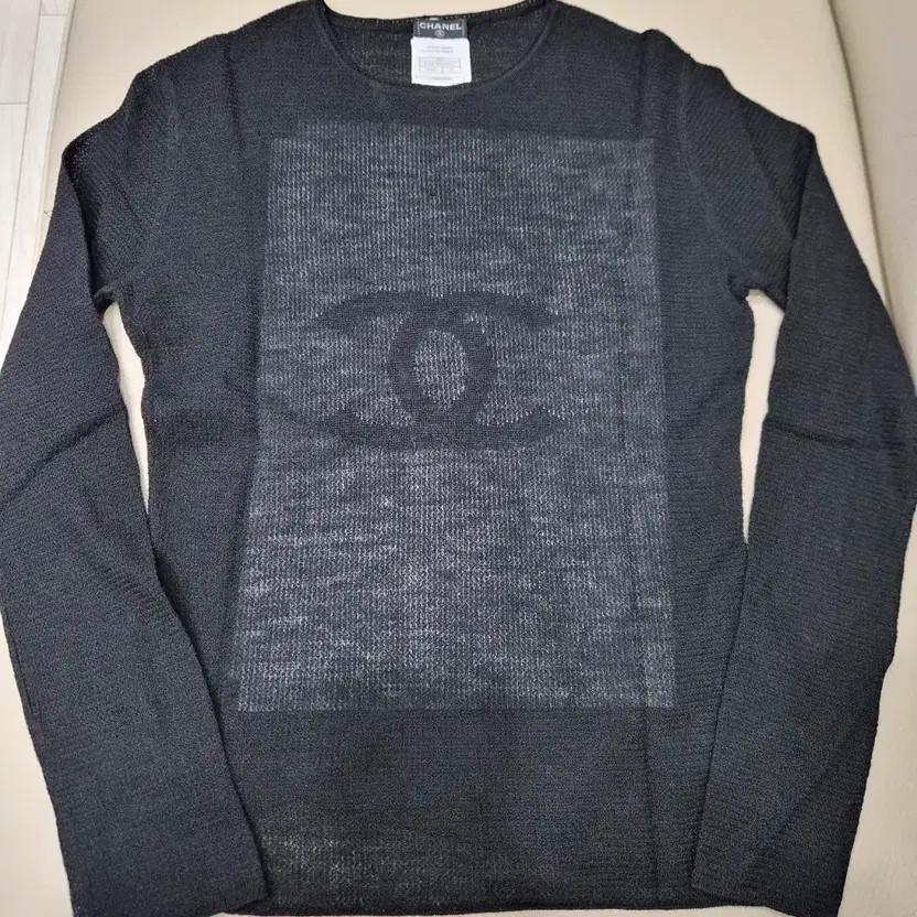 Chanel Women's Black Sheer Knit Long Sleeve T-Shirt thumbnail 9