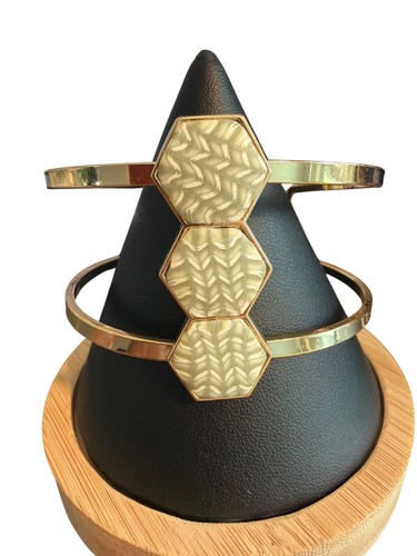 Jilzarah Gold Tone Hexagon Bangle Cuff Bracelet Cream Chevron Pattern 7" 