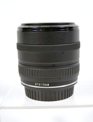 Canon EF  35-70mm f/3.5-4.5 Zoom Lens w/Canon EF Mount [Near Mint] - Picture 3 of 6