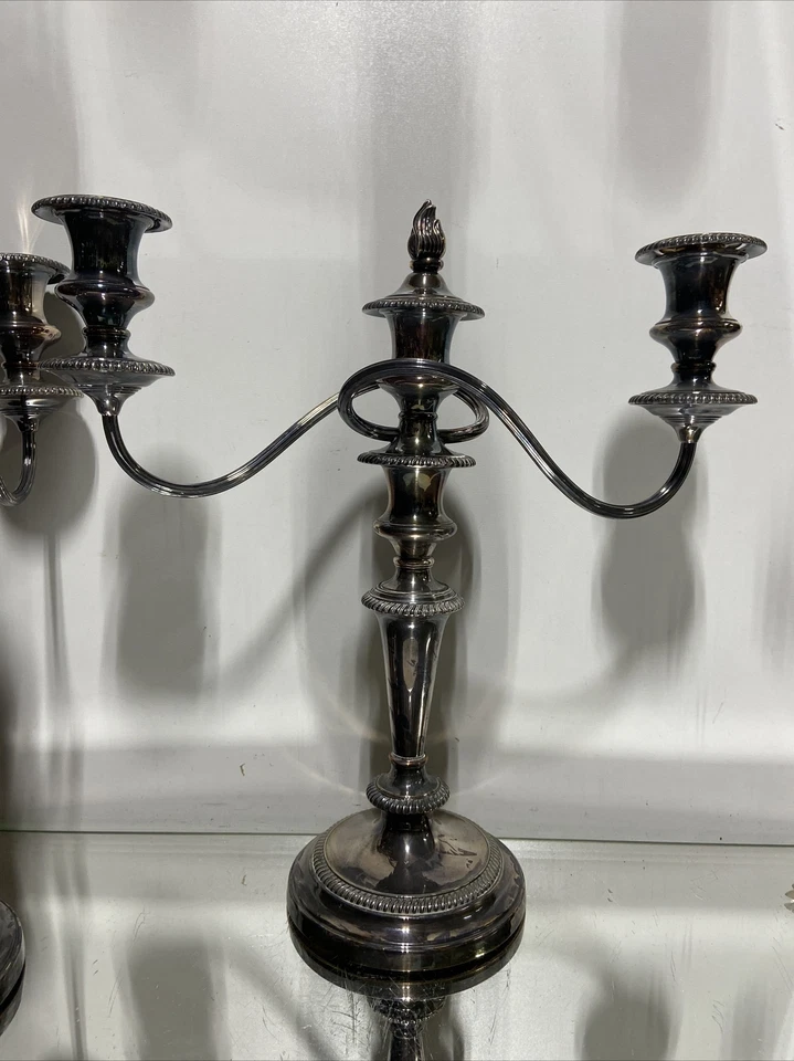 Par de DE COLECCIÓN. Candelabro Birks Regency Plate Alto Llama Tres Ligas Foto 2 de 4