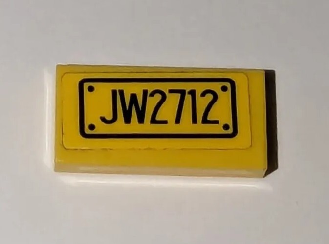 LEGO 3069bpb0905 Yellow Tile 1 x 2 With Black JW2712 Pattern