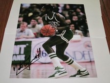 NATE TINY ARCHIBALD AUTOGRAPHED BOSTON CELTICS 8X10 PHOTO  5 HOF