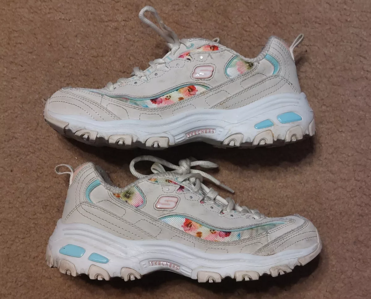 Womens D'Lites Blooming Fields Cream Sketchers Fashion Sneakers Size 3