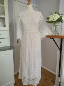 lace embroidered midi dress