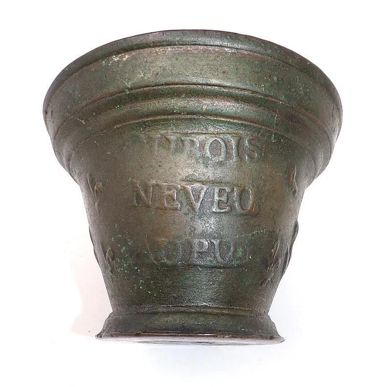 18TH C. FRENCH MORTAR SIGNED BY MAKER - 3 3/4" X 5 5/16" DIA. - FINE OLD SURFACE