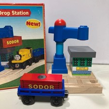 Cargo Drop Station Set Wooden Thomas Series Learning Curve 2602TY