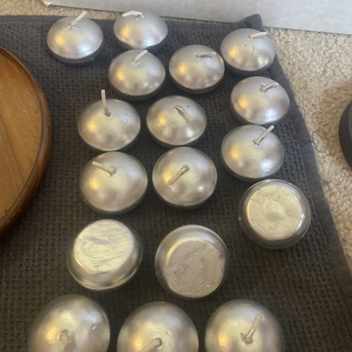 Mega Candles - Unscented 1.5" Floating Disc Candles - Silver, Set of 17 - Picture 6 of 6