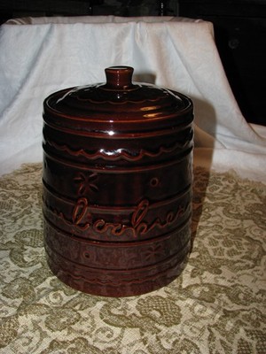 VTG Marcrest USA Daisy Dot Brown Glaze Stoneware Barrel Lidded COOKIE Jar