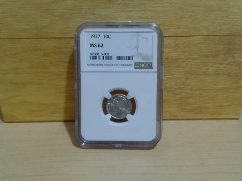 Mercury Dime 1937 NGC ***MS62 ***