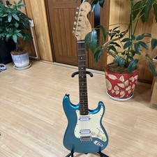 ¡Embalaje seguro Squier de Fender Affinity Stratocaster!