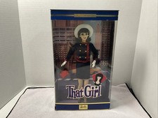 Mattel "That Girl" Barbie Doll 2002 - TV Show Marlo Thomas NIB