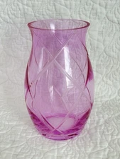Vintage Pink Diamond Cut Crystal Vase FTD Better Homes & Gardens 6 1/2"