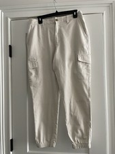 Gap Women  s Size 12 Girlfriend Jogger Cream Pants New W/O Tags