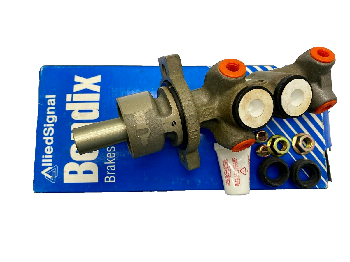 専用　Sサイズ Bendix 132514B Master Cylinder for Citroën Zx Saxo Peugeot 106 I