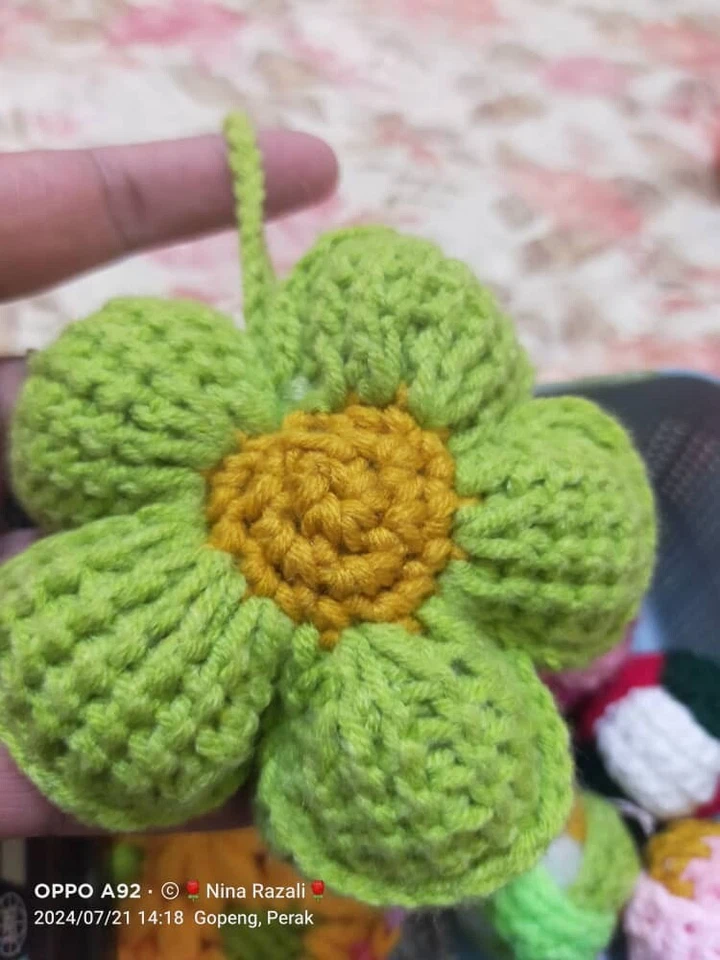 crochet  bag and key chain doll. Need to pre order for order more than 5 pieces. - Image 4 of 4