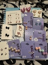 Mixed Lot Earrings 26 Pairs Brand New-Claire  s Hearts-Bows-unicorns  More