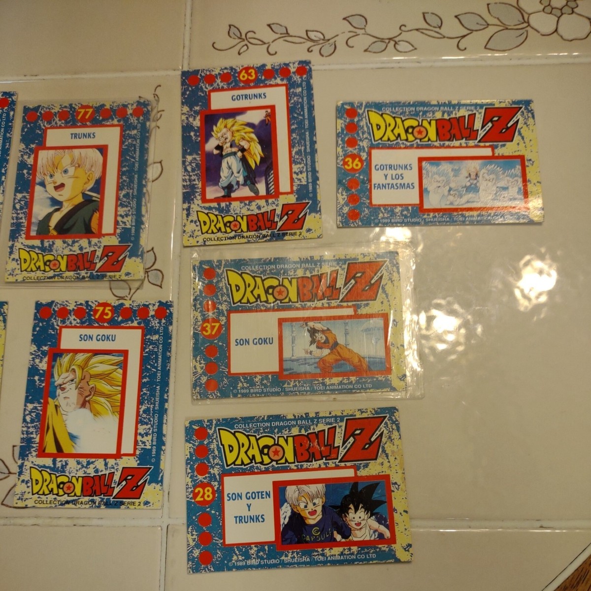 Dragon Ball Z 1989 Trading Card Bird Studio Serie 2 Holo