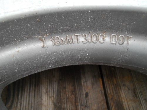 Ruota completa Yamaha MBK NITRO AEROX cerchio ruota anteriore pneumatici Pirelli 130/60-13 - Foto 4 di 8