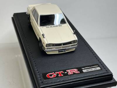 IGNITION MODEL 1/43 NISSAN SKYLINE 2000GTR KPGC10 WHITE REF.1930