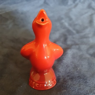 Le Creuset Kuchen Vogel Trichter in Rot 3,5'' Steinzeug Backen/Kochen/Torten