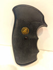 Pachmayr Smith & Wesson K Frame Round Butt Grips With Screw — photo 1