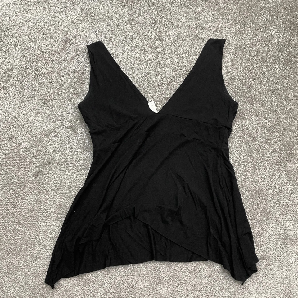 Camiseta sin mangas Aqua By Bloomingdale's Peplum para mujer mediana negra con cuentas cuello en V clásica Foto 2 de 4