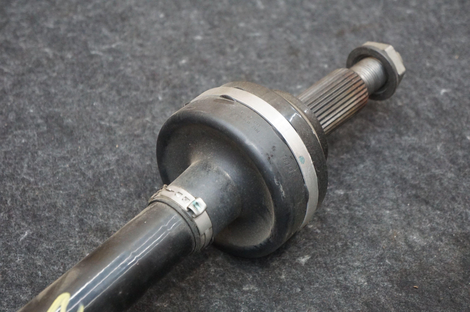 Rear Right Axle Shaft Assembly OEM PY83-4B402-BA Aston Martin Dbx 707 2020-2024