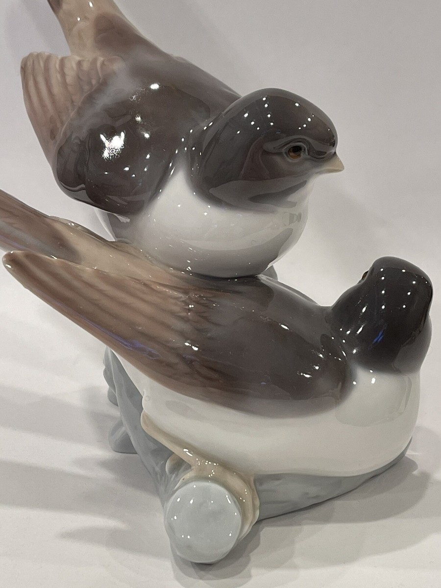 LLADRO 1970s Retired Lovebirds On A Branch Figurine 4667 Vintage