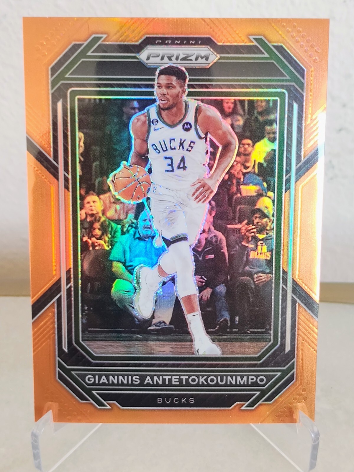 2022-23 Panini Prizm #96 Giannis Antetokounmpo Orange Prizm 24/49