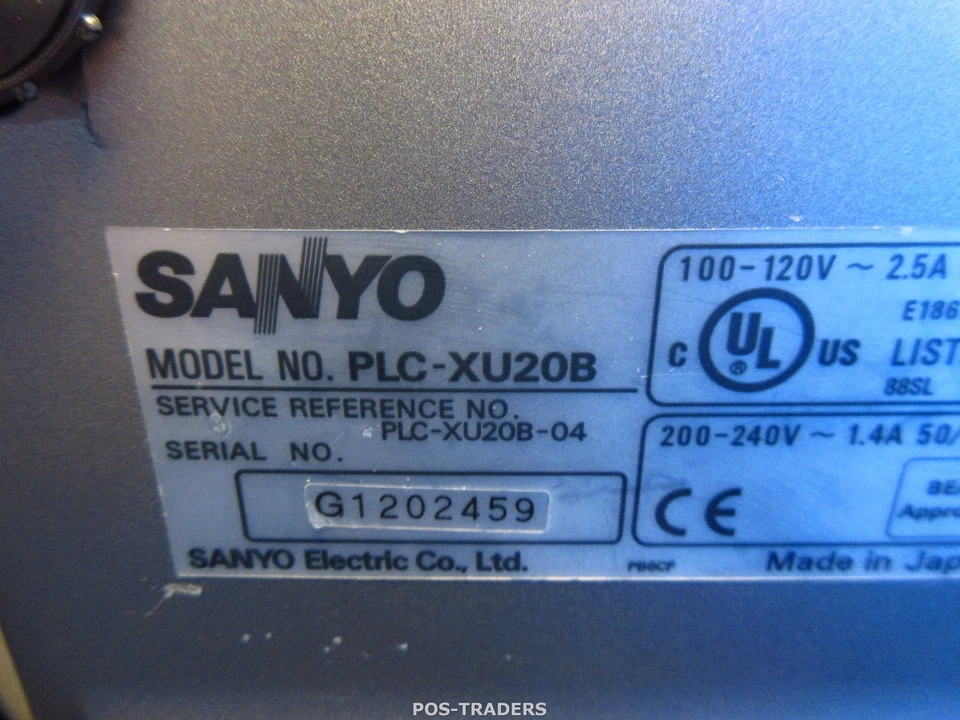Sanyo PLC-XU20B Projector Beamer 4000 LUMENS XGA 3LCD - No remote - TESTED OK - Bild 4 von 4